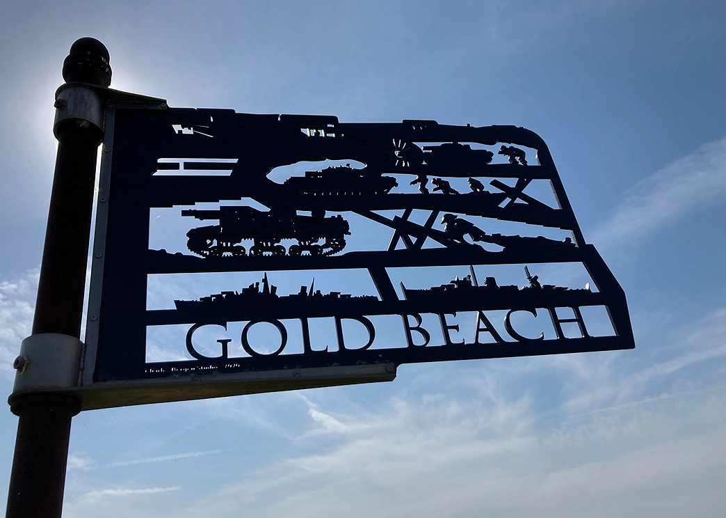 GoldBeach.webp