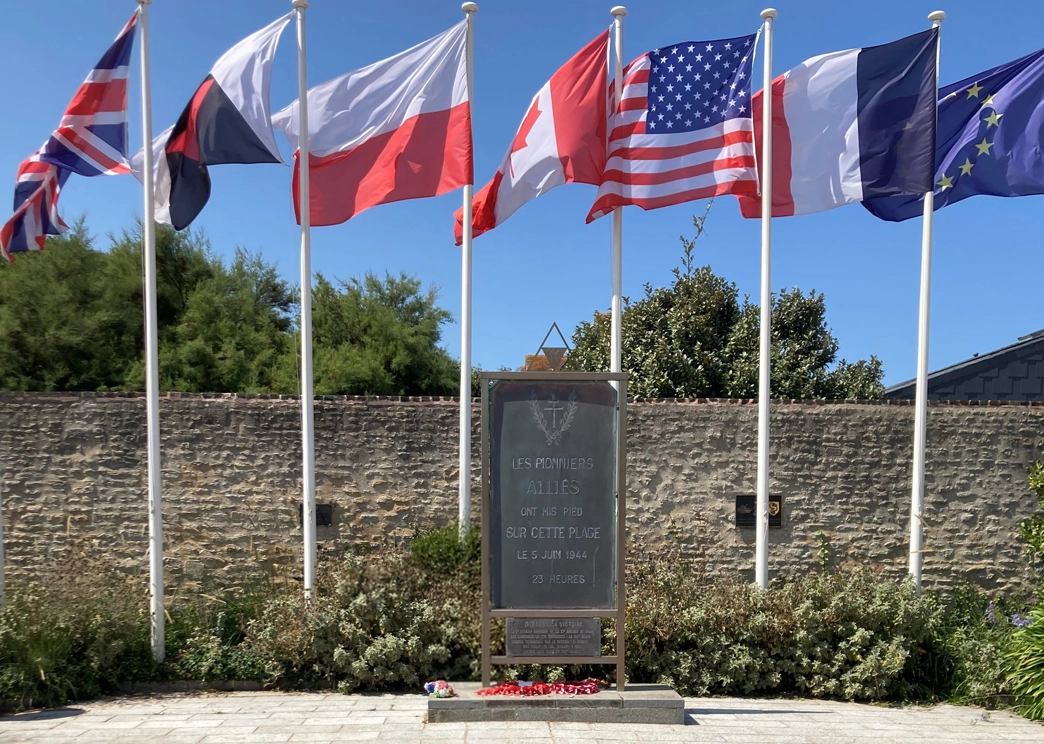 Pioneer Memorial.webp