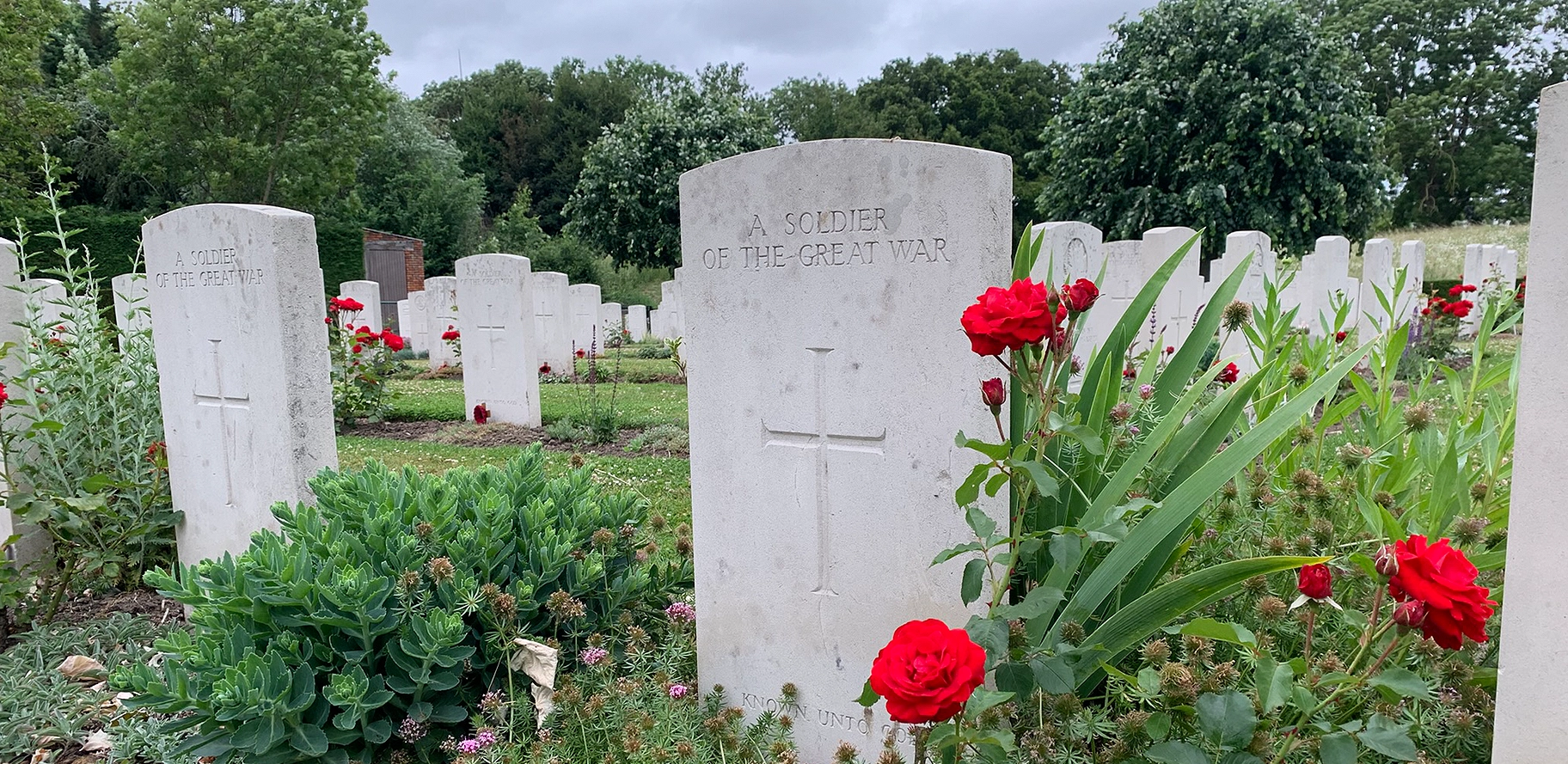 Tyne Cot Cemetery Ypres.webp