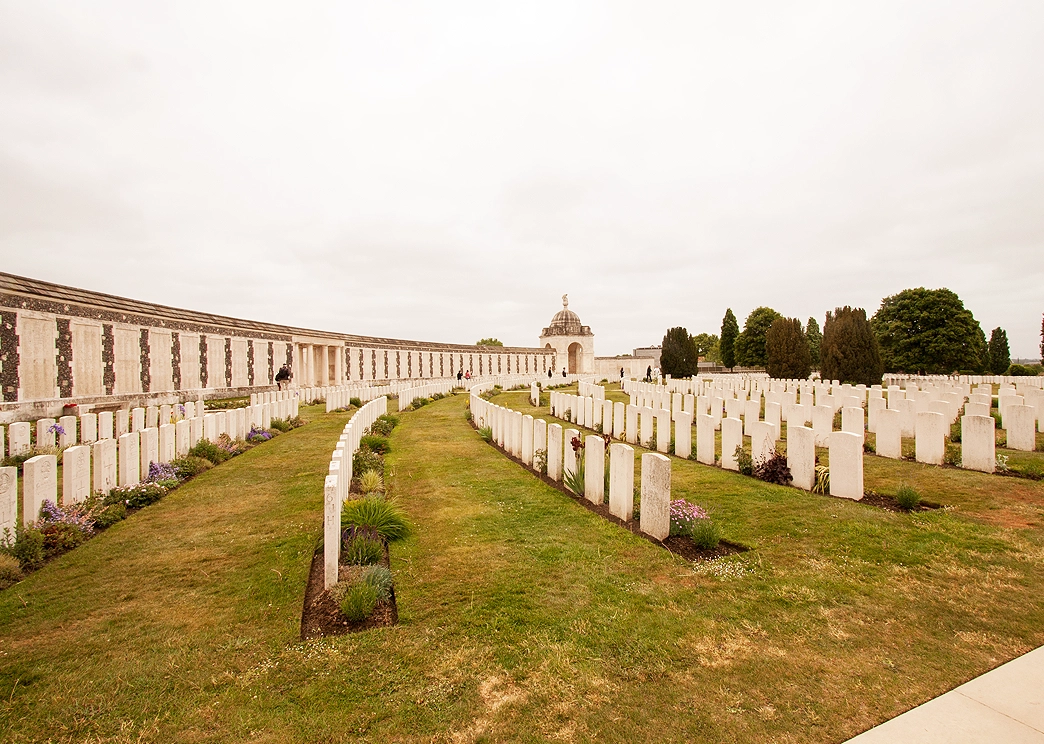 Tyne Cot Cemetry and Memorial.webp