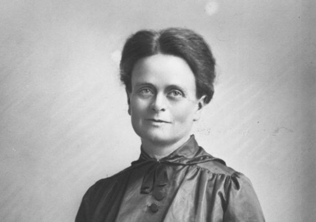 Portrait of Dr Elsie Inglis